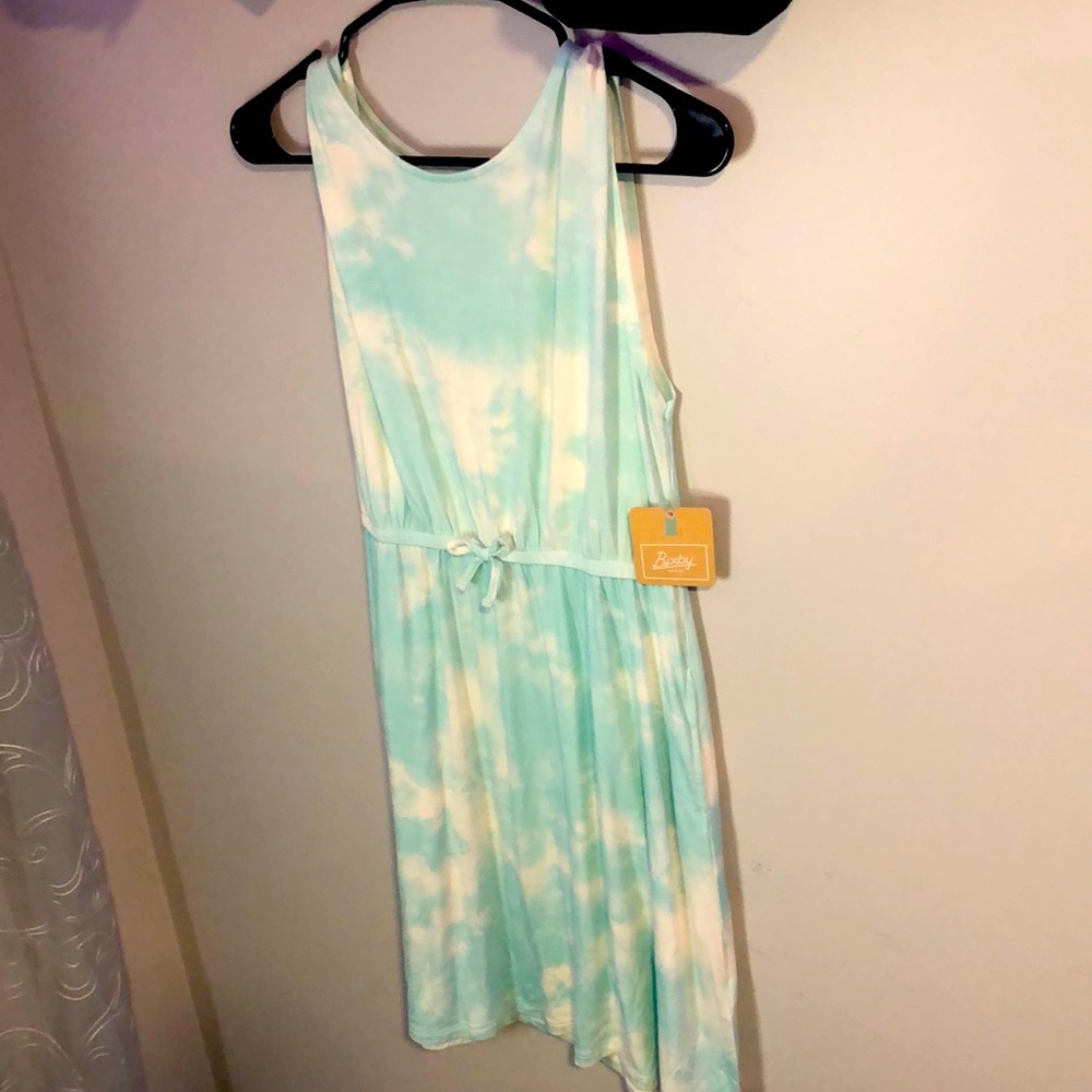 Girls dress NWT